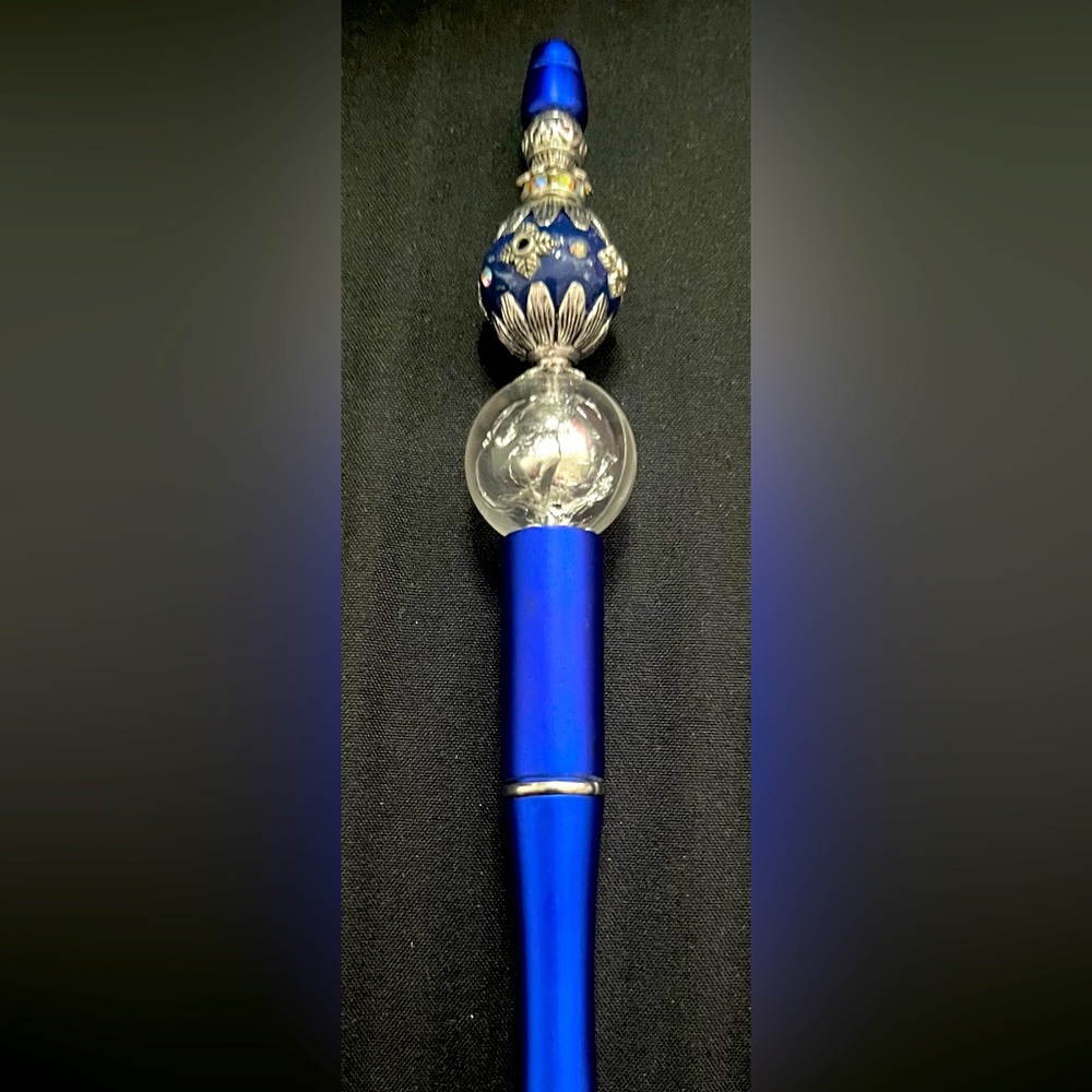 Beaded pen